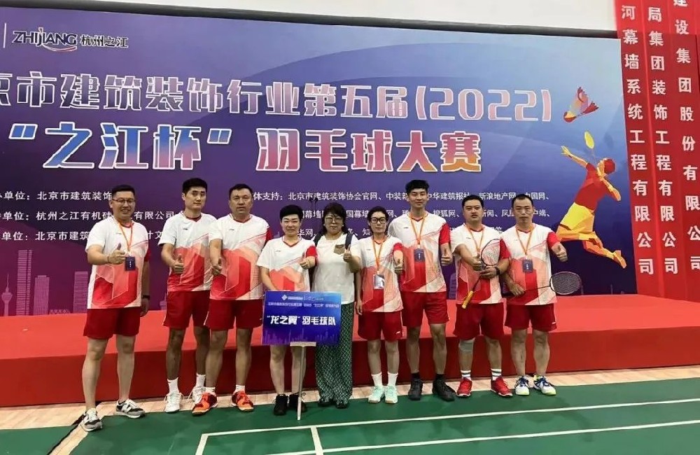 我們?cè)诔砷L(zhǎng)，我們?cè)谶M(jìn)步......