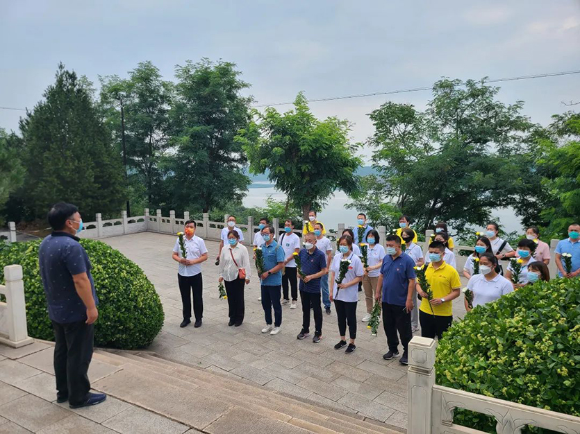 1706001455706028.jpg 640.jpg