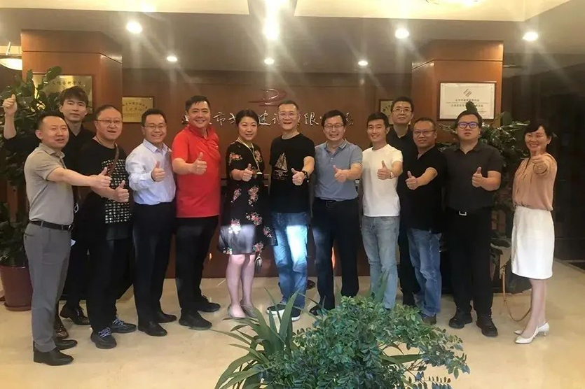 1706001924188927.jpg 640 (1).jpg